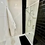 Manhattan Place & Movie Projector Διαμέρισμα Βαρσοβία
